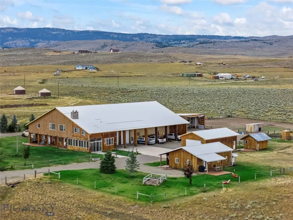 28 Great Escape Wilsall MT 59086