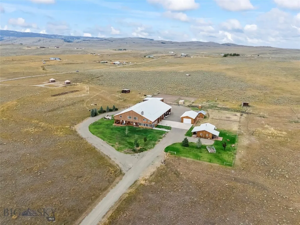28 Great Escape Wilsall MT 59086
