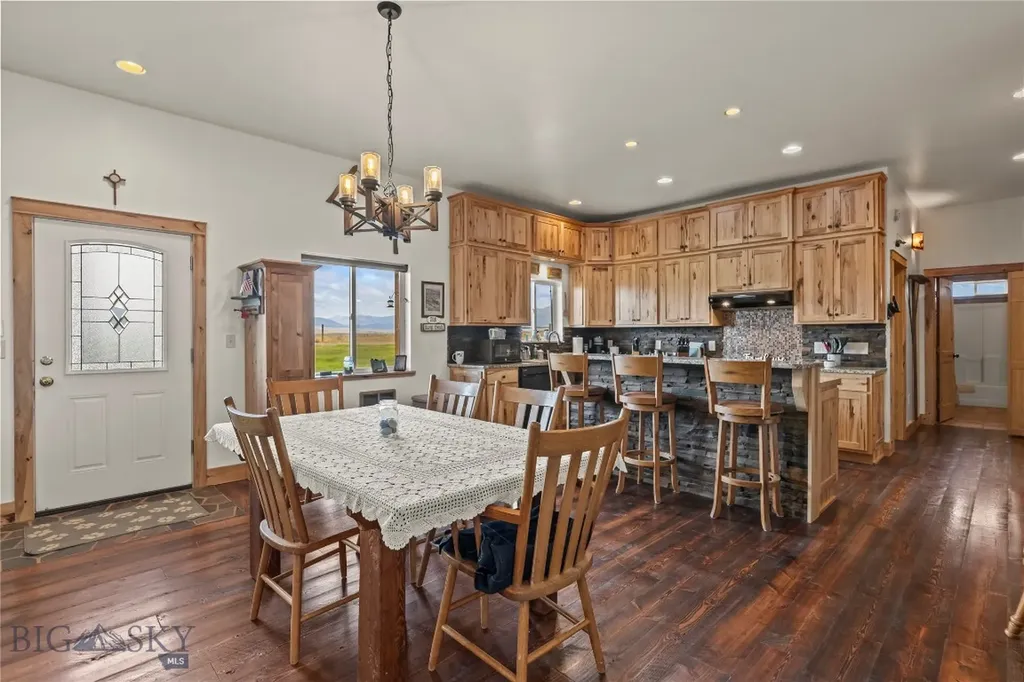 28 Great Escape Wilsall MT 59086