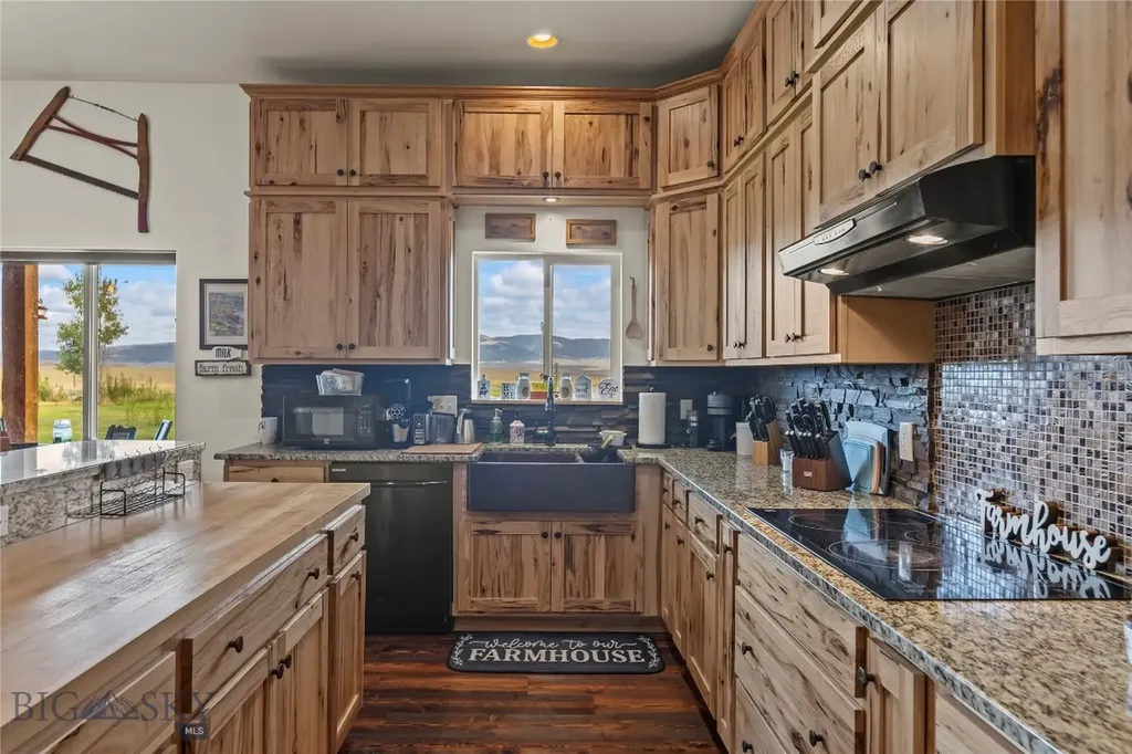 28 Great Escape Wilsall MT 59086