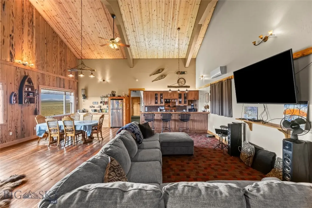 28 Great Escape Wilsall MT 59086