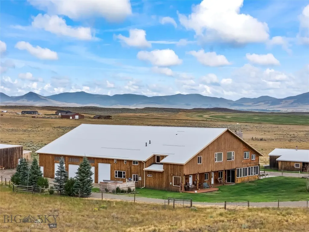 28 Great Escape Wilsall MT 59086