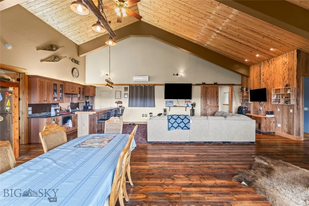 28 Great Escape Wilsall MT 59086