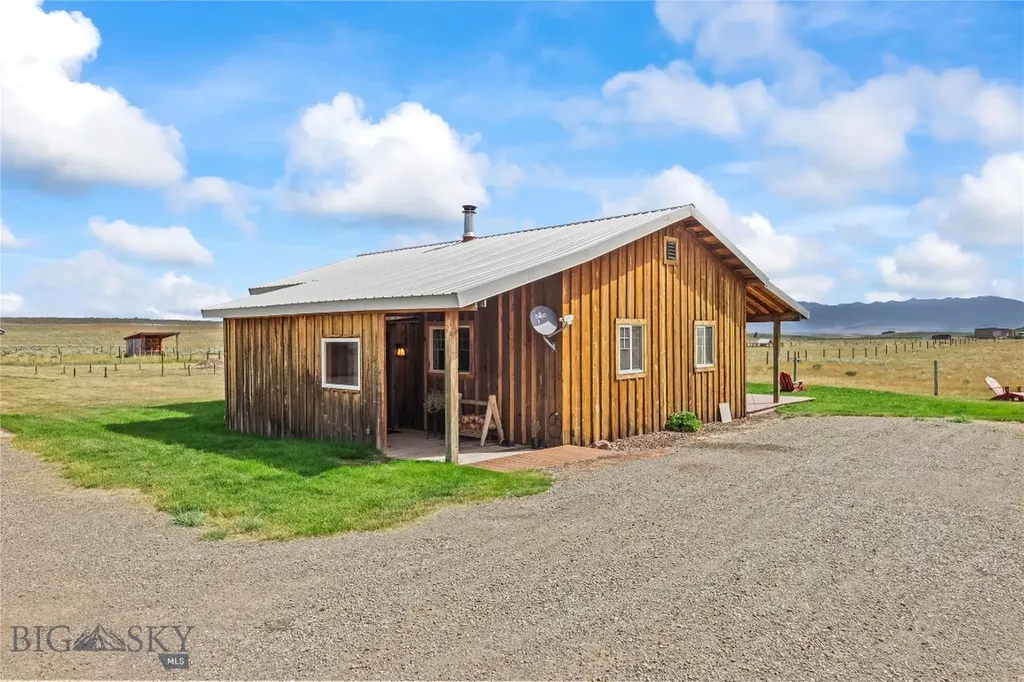 28 Great Escape Wilsall MT 59086