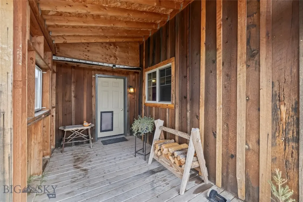 28 Great Escape Wilsall MT 59086