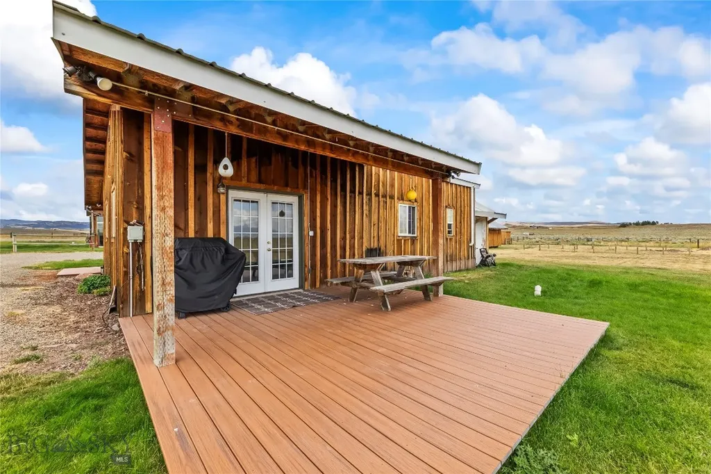 28 Great Escape Wilsall MT 59086