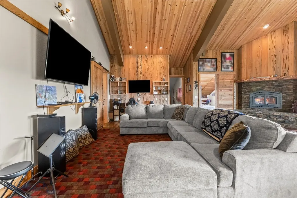 28 Great Escape Wilsall MT 59086