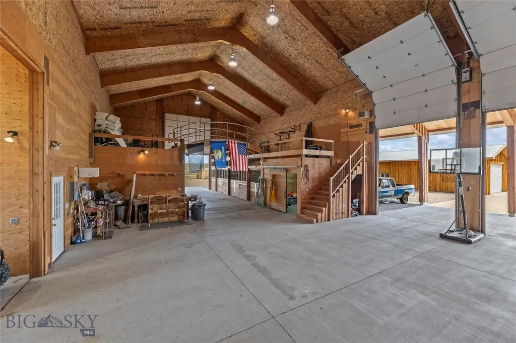 28 Great Escape Wilsall MT 59086