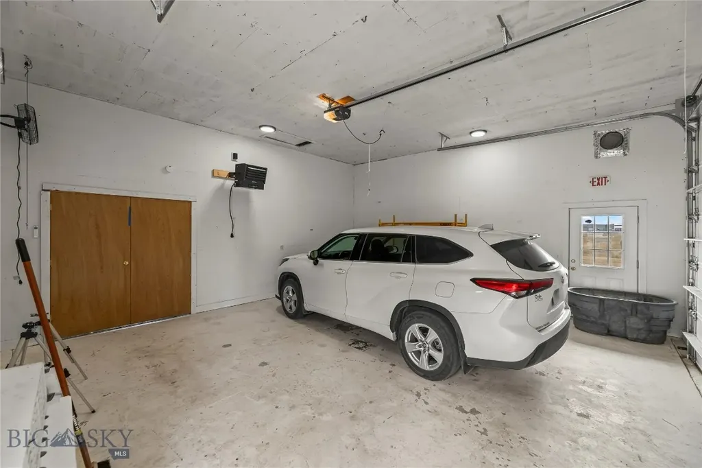 28 Great Escape Wilsall MT 59086