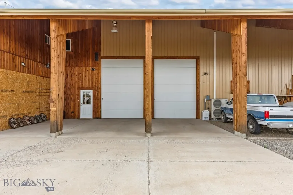 28 Great Escape Wilsall MT 59086