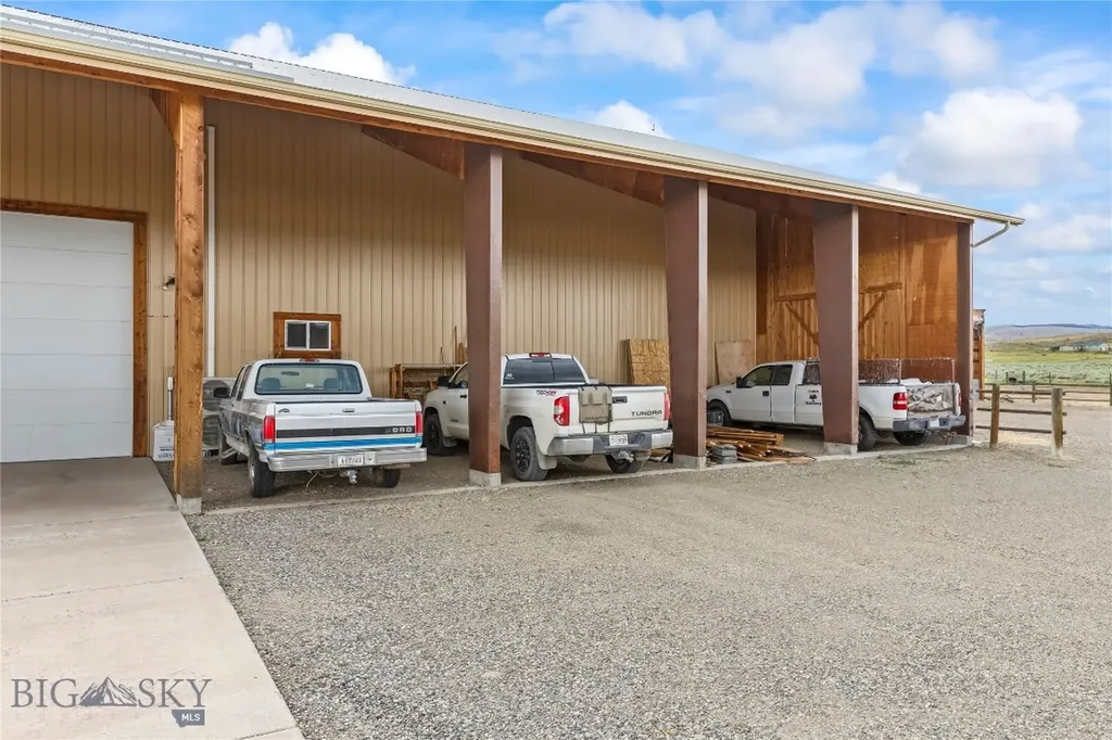 28 Great Escape Wilsall MT 59086