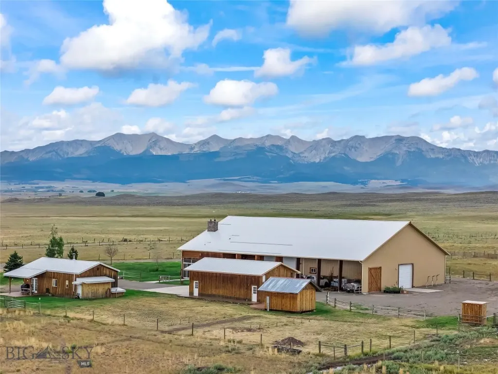 28 Great Escape Wilsall MT 59086