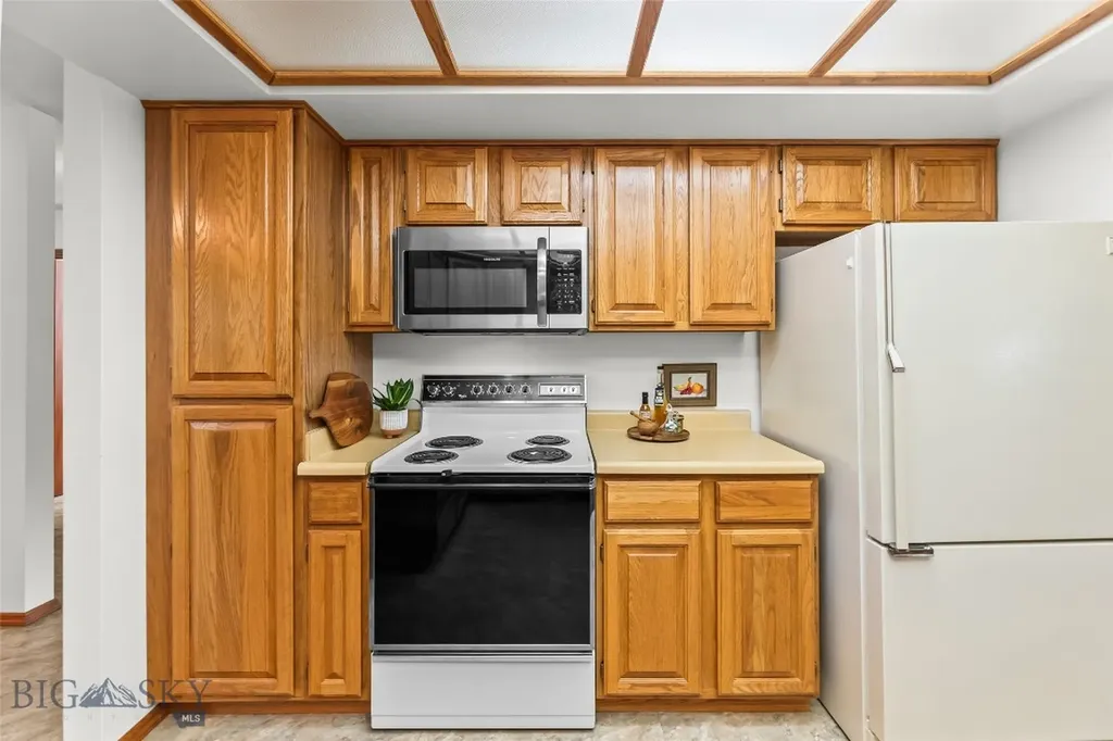 1717 S Black Avenue Bozeman MT 59715