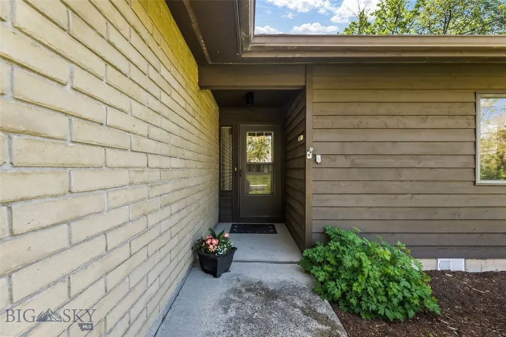 1717 S Black Avenue Bozeman MT 59715