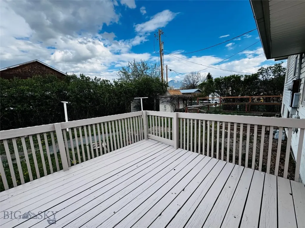 118 Elm Lane Livingston MT 59047