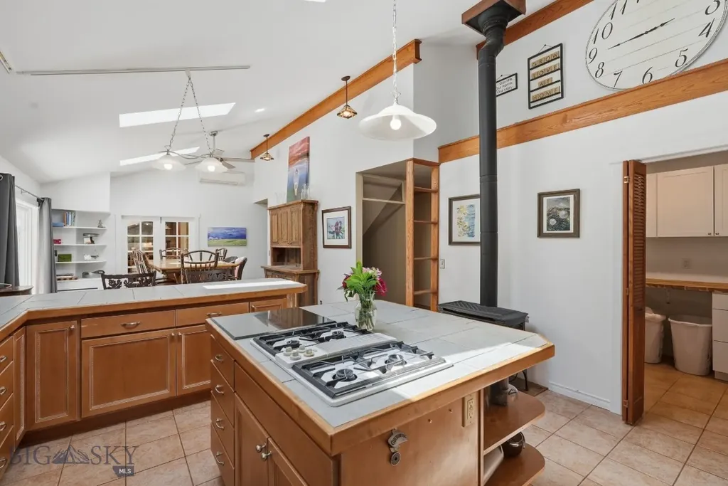 4754 Meadow Lane Bozeman MT 59715
