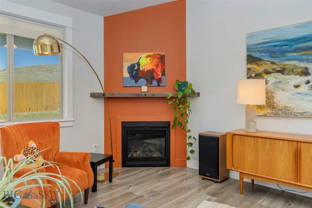 1115 Sweetgrass Livingston MT 59047