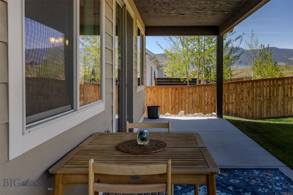 1115 Sweetgrass Livingston MT 59047