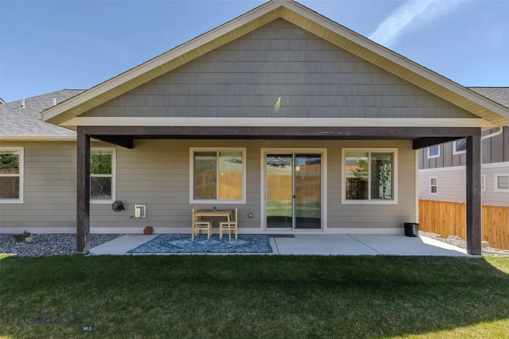 1115 Sweetgrass Livingston MT 59047