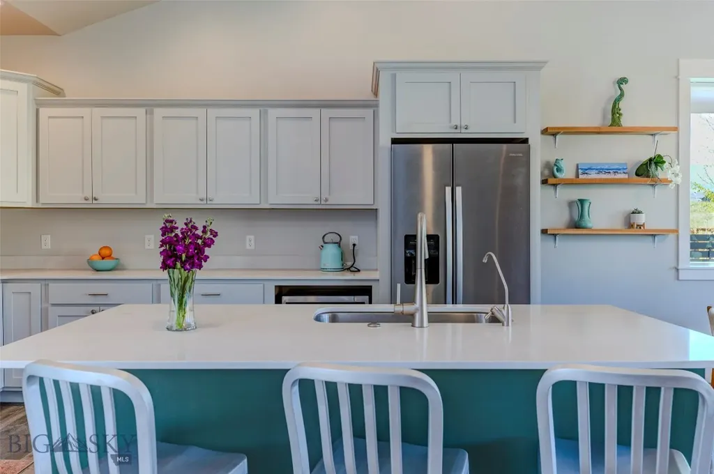 1115 Sweetgrass Livingston MT 59047