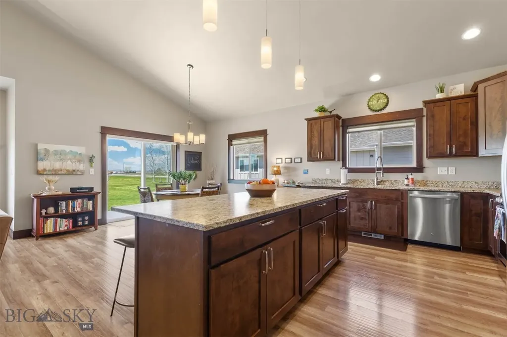 150 Pioneer Crossing Manhattan MT 59741