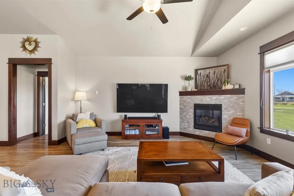 150 Pioneer Crossing Manhattan MT 59741