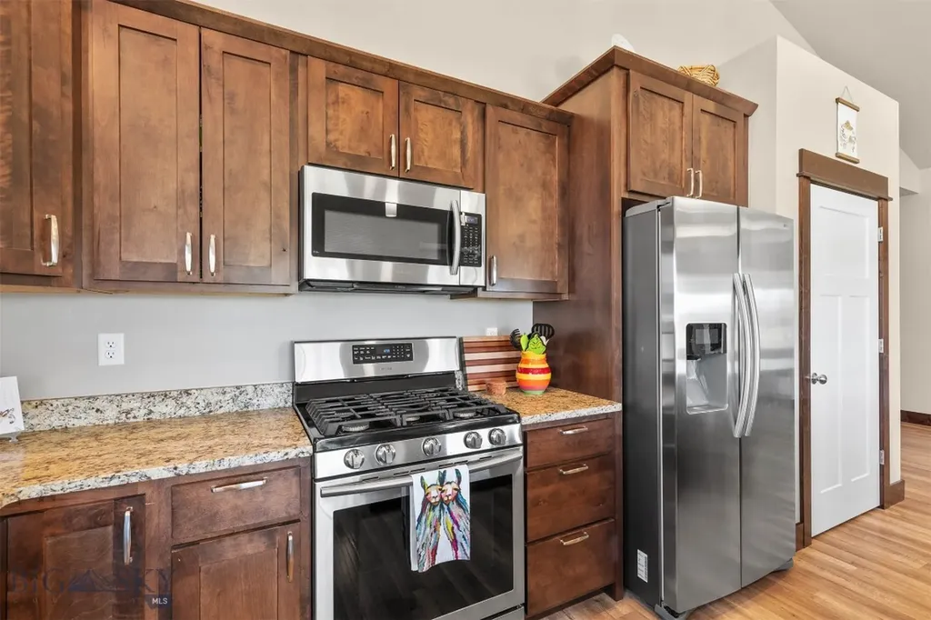 150 Pioneer Crossing Manhattan MT 59741