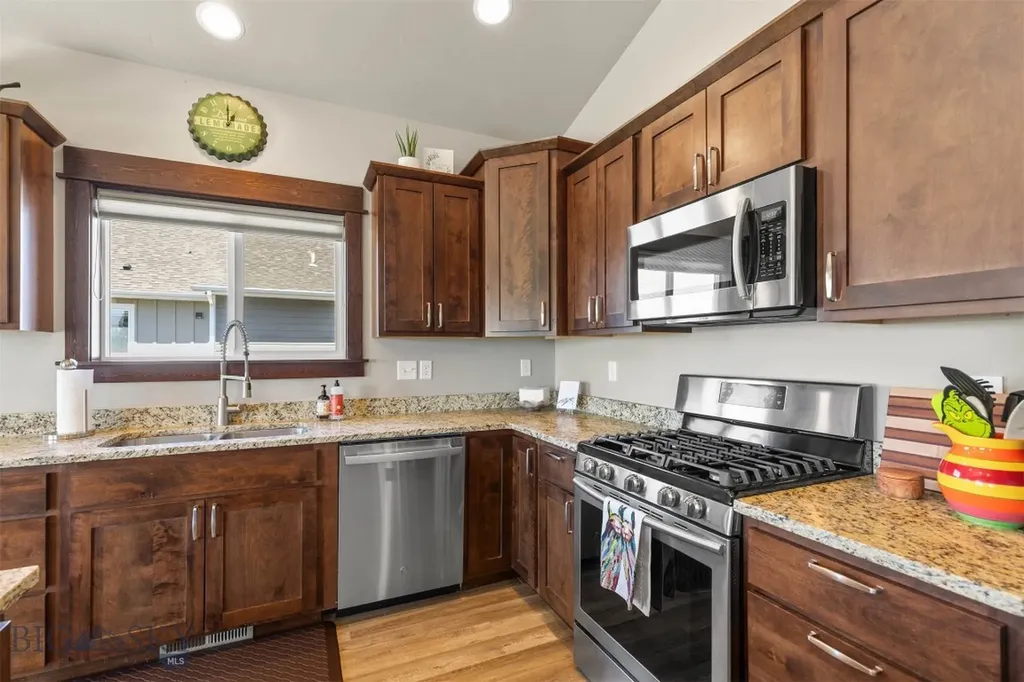150 Pioneer Crossing Manhattan MT 59741