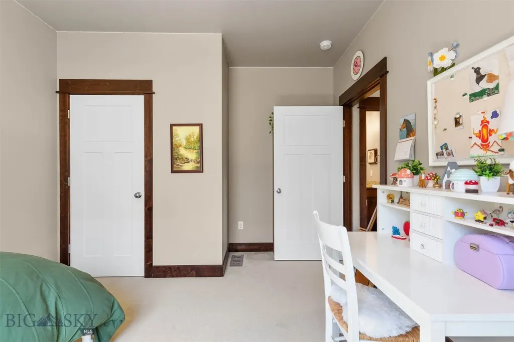 150 Pioneer Crossing Manhattan MT 59741
