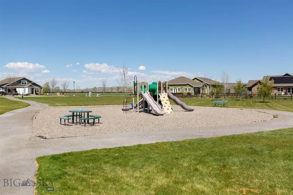 150 Pioneer Crossing Manhattan MT 59741