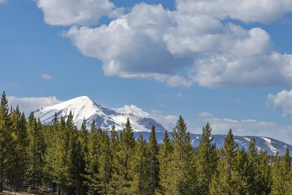 Tbd W Beaver Creek Big Sky MT 59716