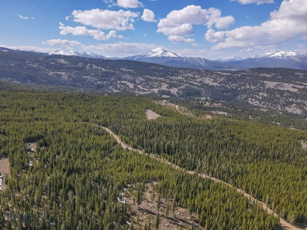 Tbd W Beaver Creek Big Sky MT 59716