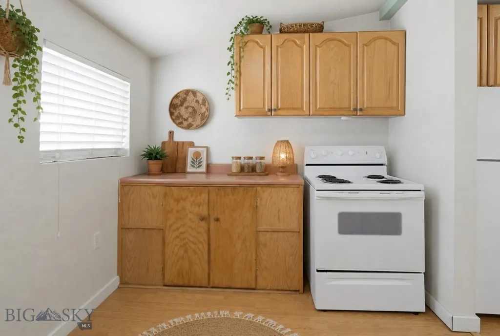 538 S Colorado Butte MT 59701