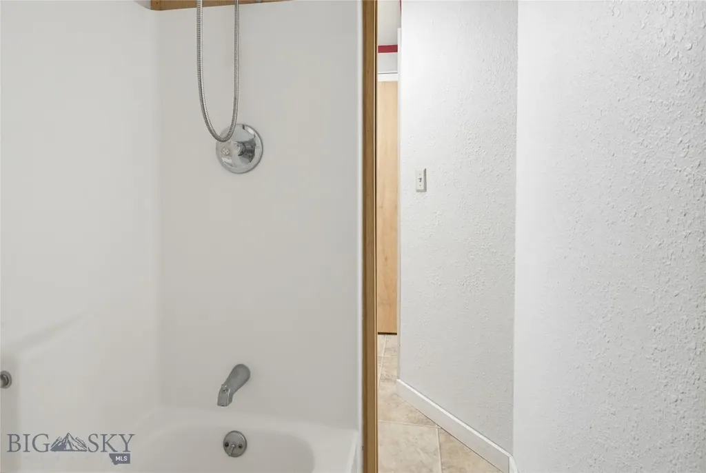 538 S Colorado Butte MT 59701