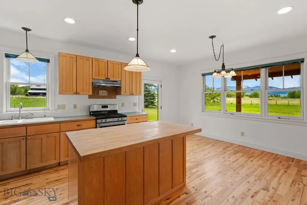 648 Bushnell Road Bozeman MT 59718