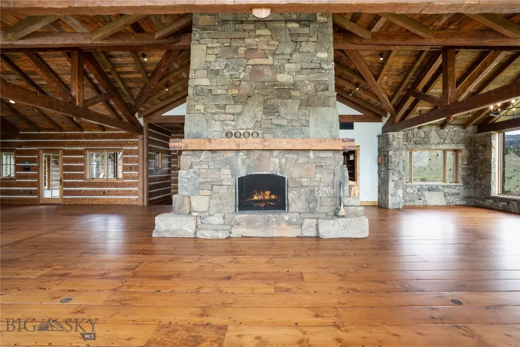 94 Skyband Trail Livingston MT 59047