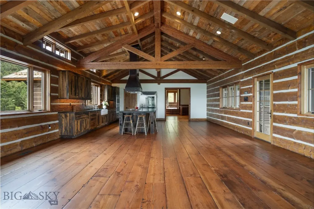 94 Skyband Trail Livingston MT 59047