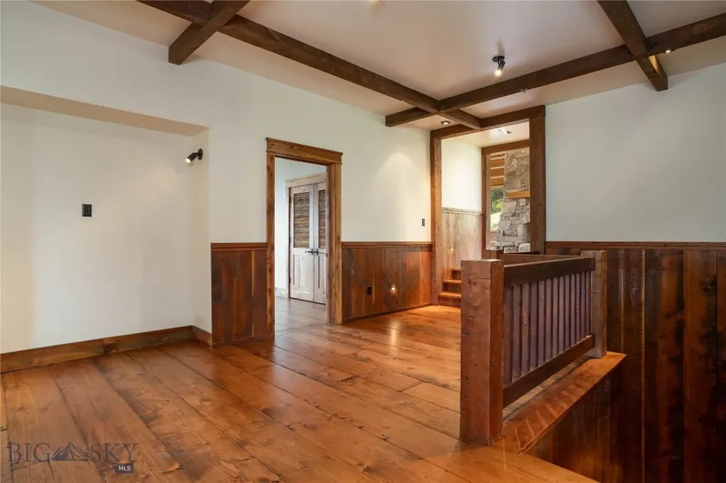 94 Skyband Trail Livingston MT 59047