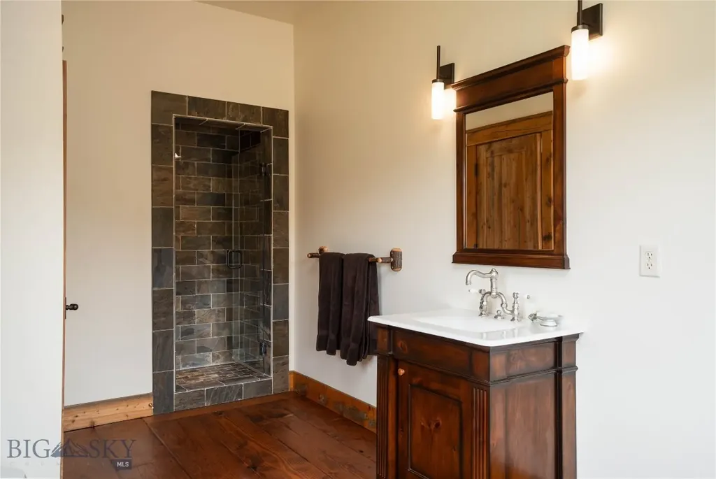 94 Skyband Trail Livingston MT 59047