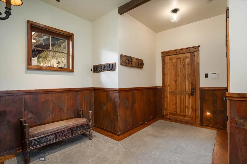 94 Skyband Trail Livingston MT 59047