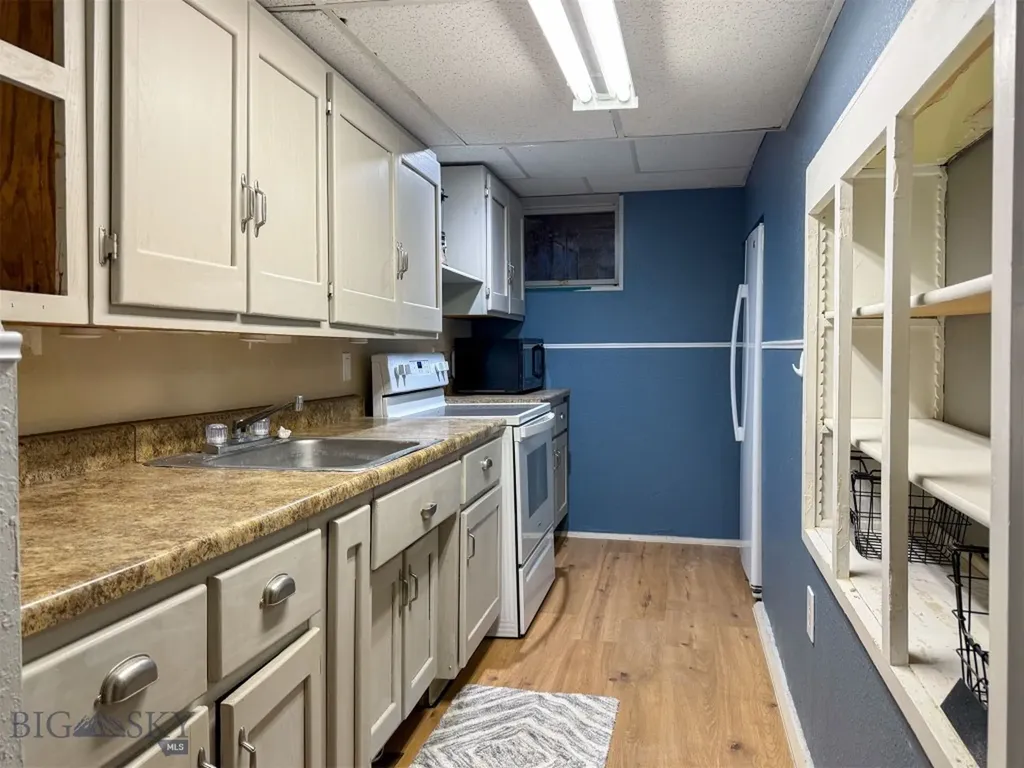 1423 4th Avenue N Great Falls MT 59401