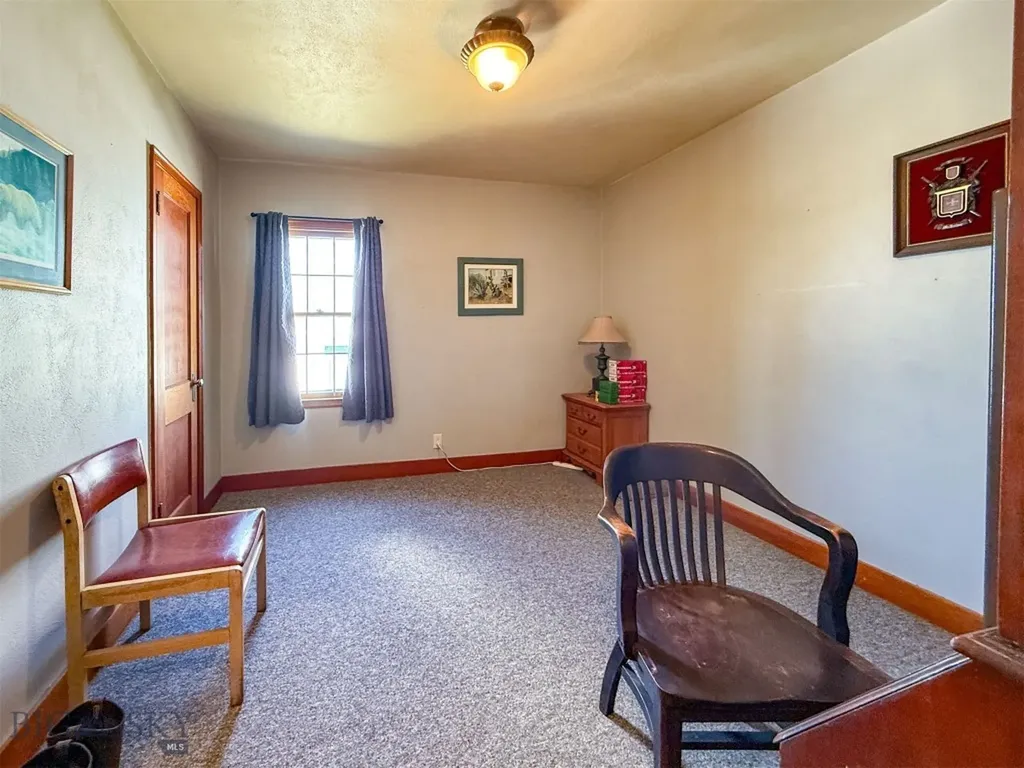 217 8th Avenue N Shelby MT 59474