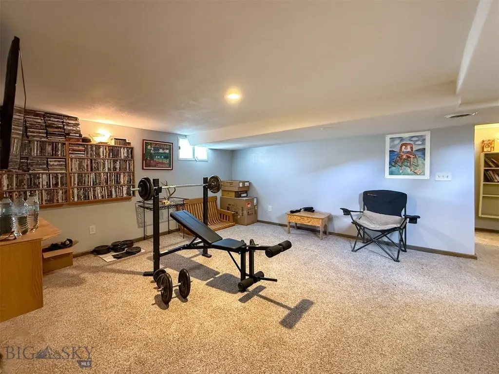 217 8th Avenue N Shelby MT 59474