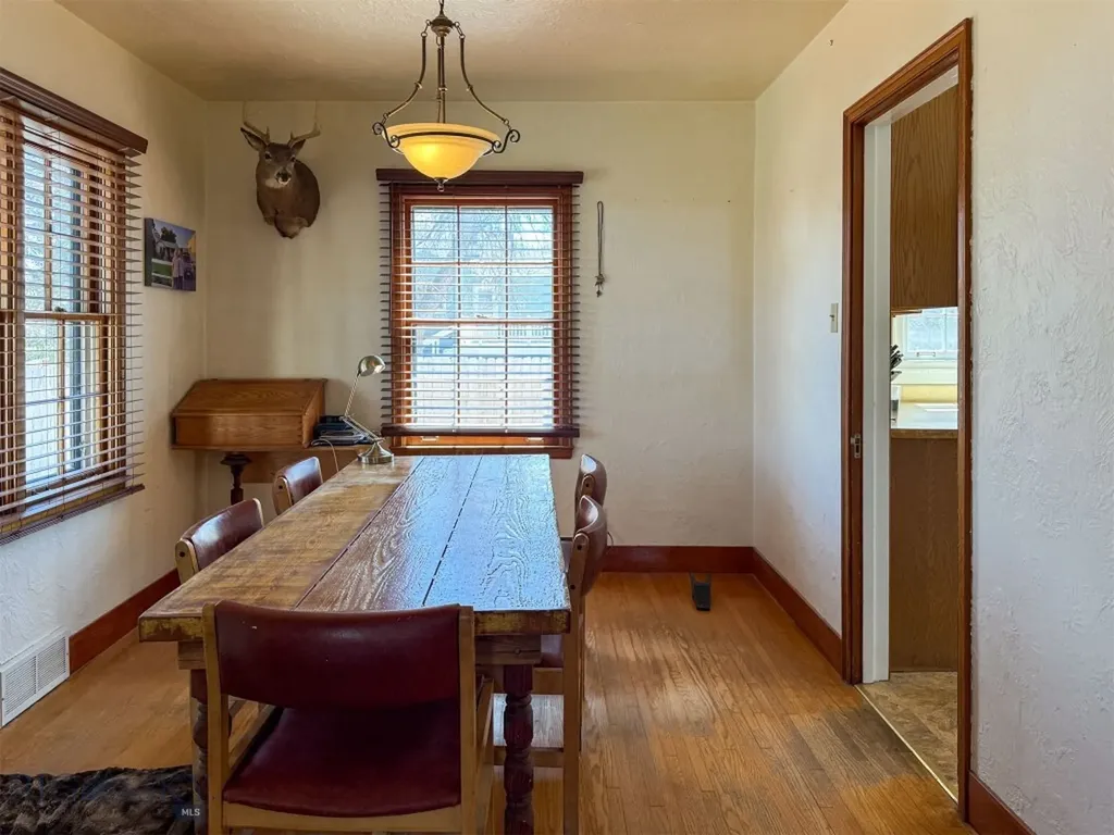 217 8th Avenue N Shelby MT 59474