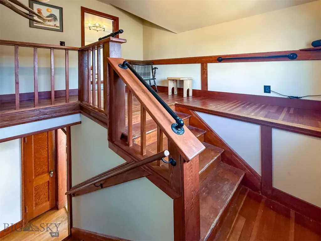 217 8th Avenue N Shelby MT 59474