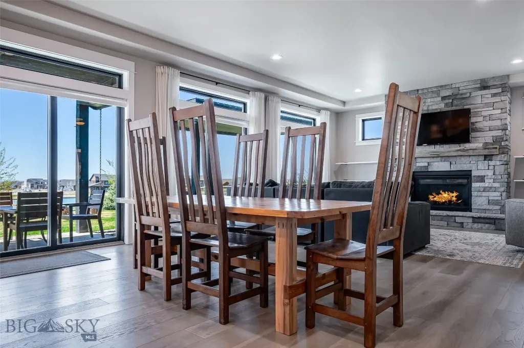 950 White Horse Loop Bozeman MT 59718