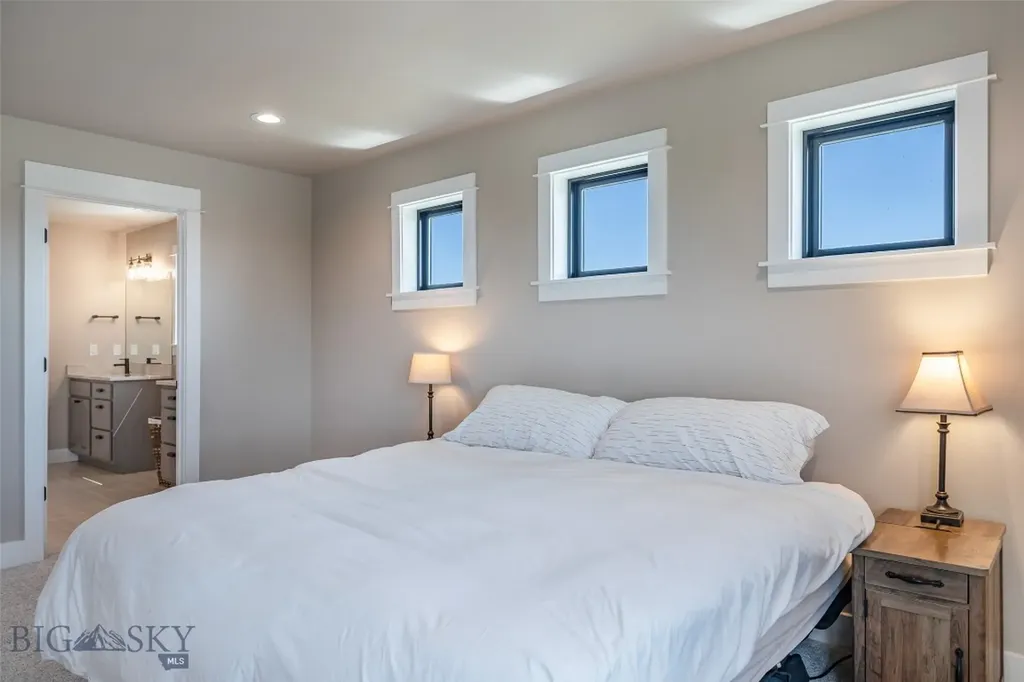 950 White Horse Loop Bozeman MT 59718