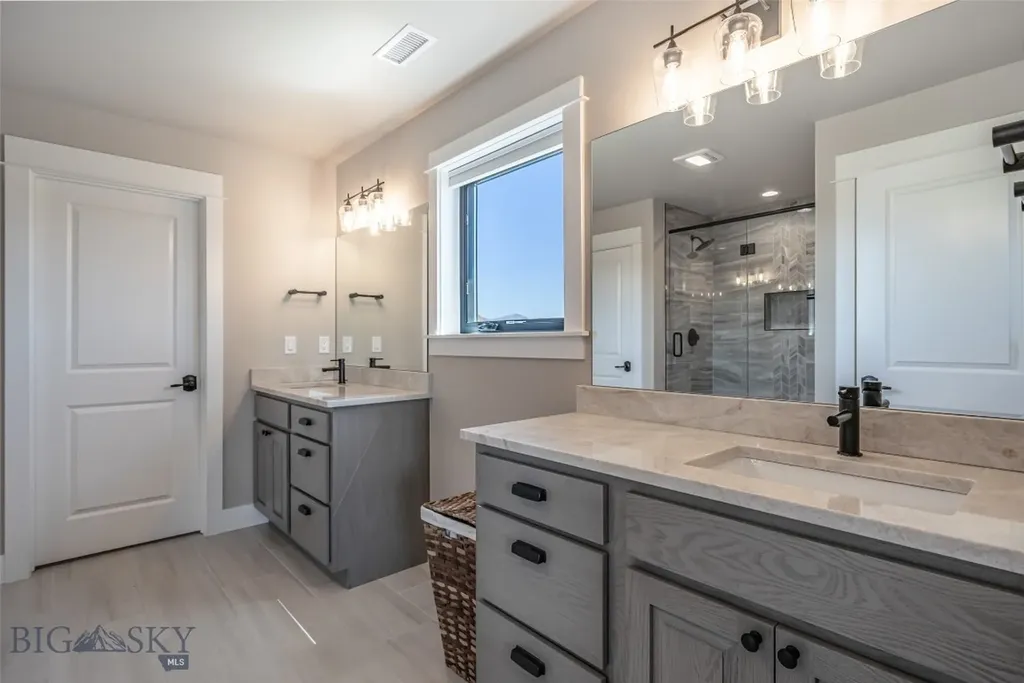 950 White Horse Loop Bozeman MT 59718