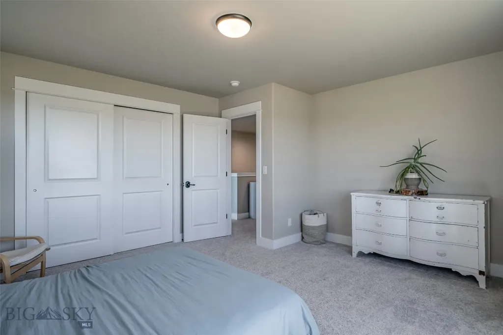 950 White Horse Loop Bozeman MT 59718