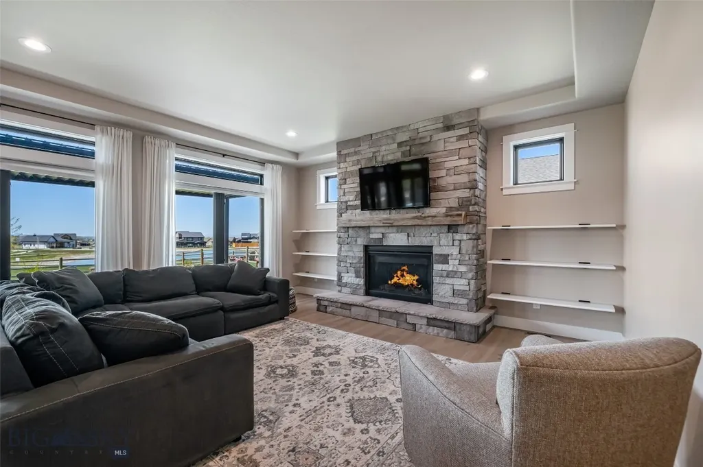 950 White Horse Loop Bozeman MT 59718